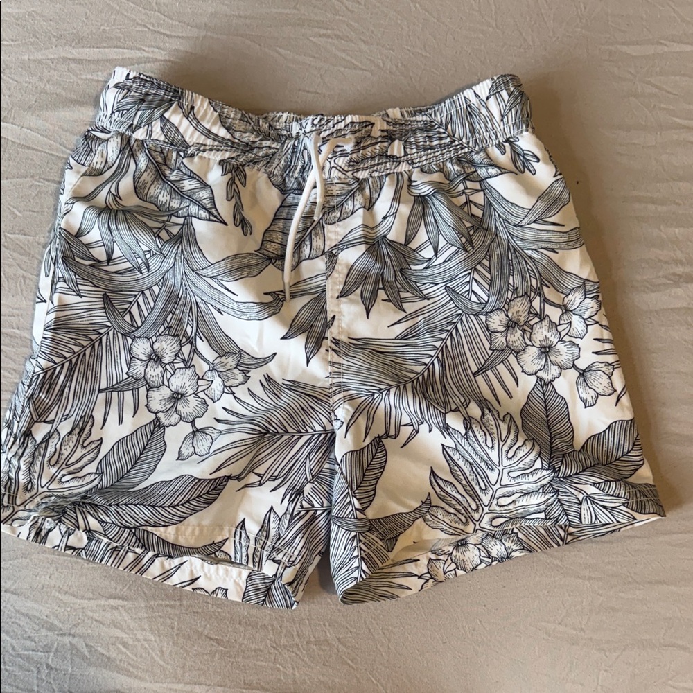NWOT Janie and Jack Black and White swim trunks